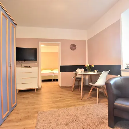 Apartment Am Leuchtturm Fuer Gruppen Bis 25 Personen Ofc 04 Kagsdorf