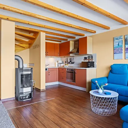 Am Leuchtturm Fuer Gruppen Bis 25 Personen Ofc 04