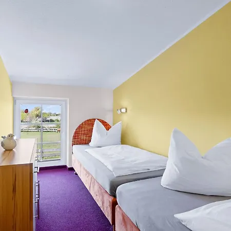 Am Leuchtturm Fuer Gruppen Bis 25 Personen Ofc 04 Kägsdorf