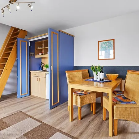 Am Leuchtturm Fuer Gruppen Bis 25 Personen Ofc 04 *