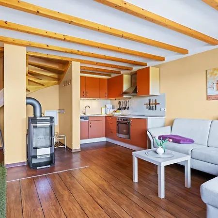 Am Leuchtturm Fuer Gruppen Bis 25 Personen Ofc 04 Apartmán *