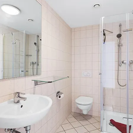 Am Leuchtturm Fuer Gruppen Bis 25 Personen Ofc 04 *