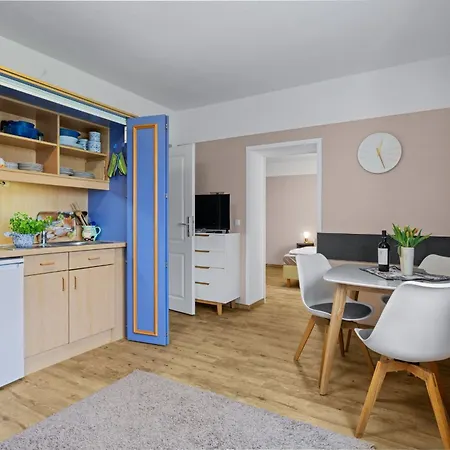 Am Leuchtturm Fuer Gruppen Bis 25 Personen Ofc 04 Kägsdorf